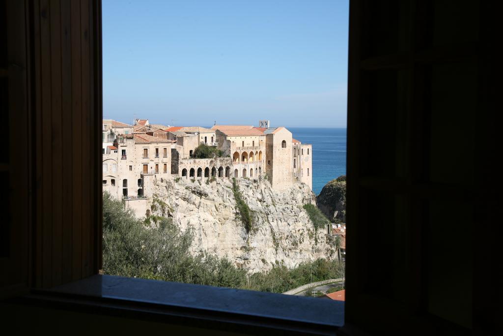 Mansarda Villa Alf Di Vito Tropea Pokój zdjęcie